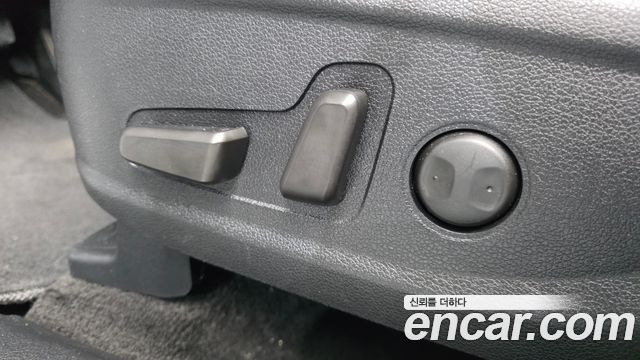 Hyundai Santafe 2020 — photo 30