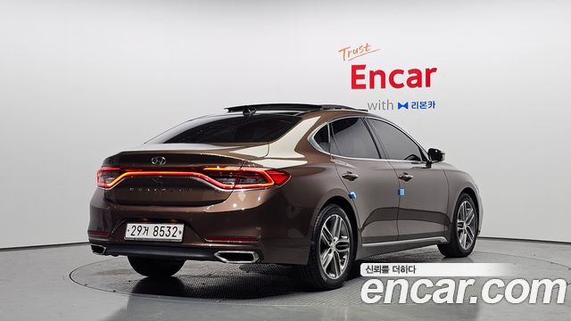 Hyundai Grandeur 2017 — photo 2