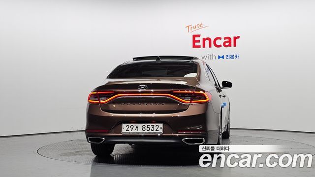 Hyundai Grandeur 2017 — photo 4