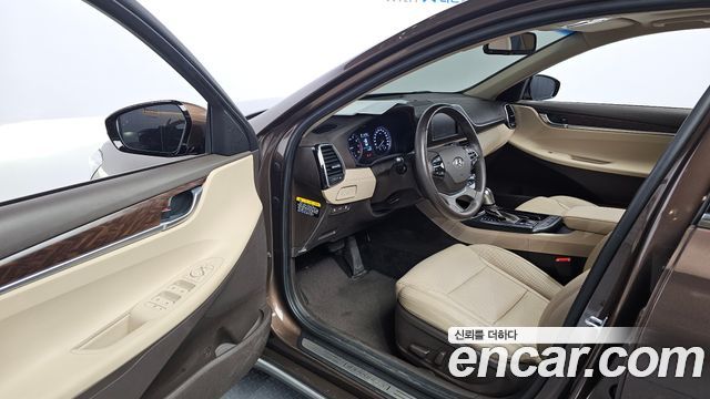 Hyundai Grandeur 2017 — photo 17