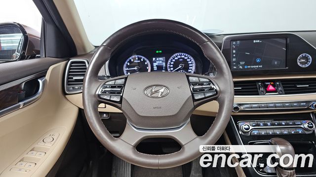Hyundai Grandeur 2017 — photo 18