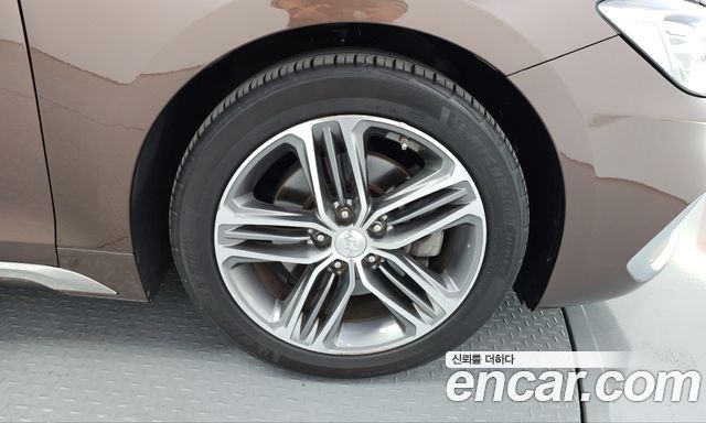 Hyundai Grandeur 2017 — photo 7