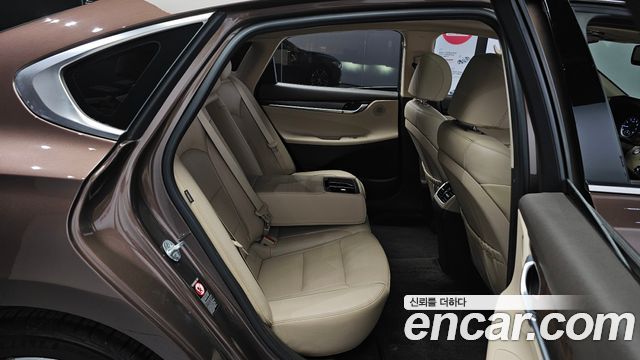 Hyundai Grandeur 2017 — photo 16