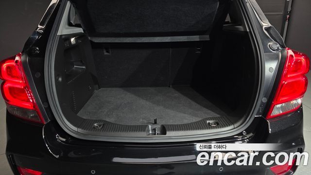 Chevrolet Korea Trax 2017 — photo 20