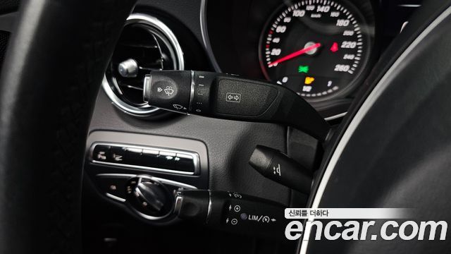 Mercedes-Benz C-Class 2016 — photo 14