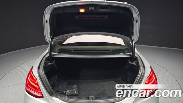Mercedes-Benz C-Class 2016 — photo 20