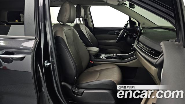 Kia Canival 2025 — photo 11