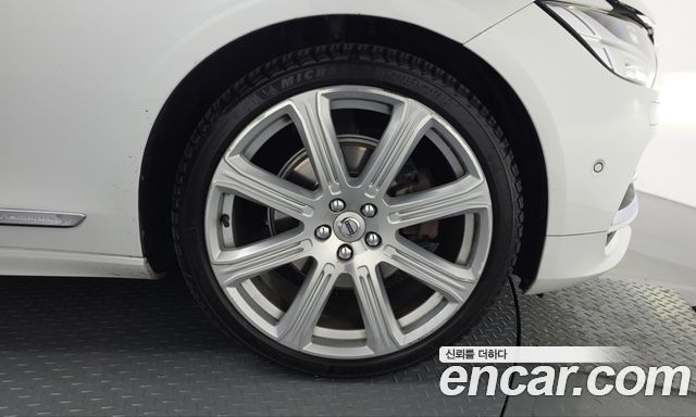Volvo S90 2019 — photo 7