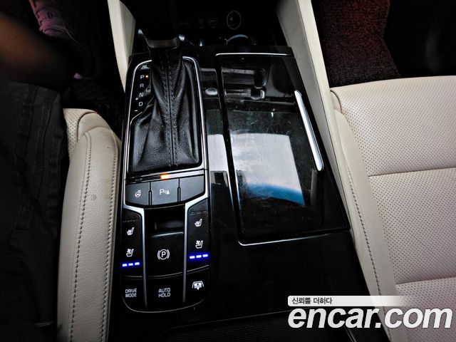 Kia K7 2017 — photo 19