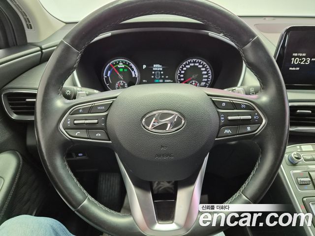 Hyundai Santafe 2022 — photo 16
