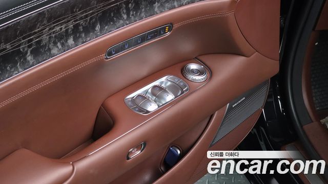 Genesis G90 2022 — photo 16