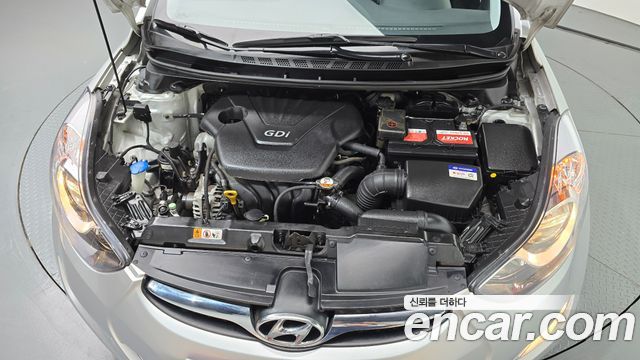 Hyundai AVANTE 2014 — photo 6
