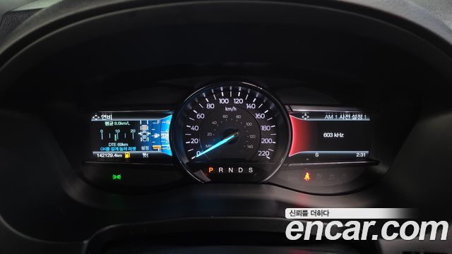 Ford Explorer 2019 — photo 8