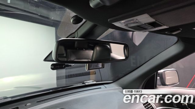 Ford Explorer 2019 — photo 19