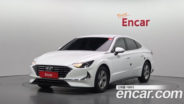 Hyundai Sonata 2022 — photo 1