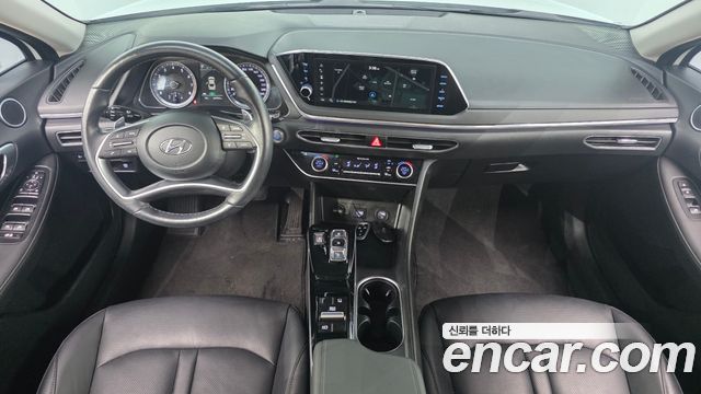 Hyundai Sonata 2022 — photo 10