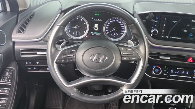 Hyundai Sonata 2022 — photo 19