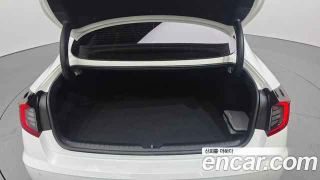 Hyundai Sonata 2022 — photo 22