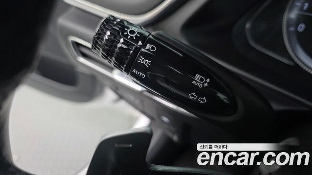 Hyundai Sonata 2022 — photo 28