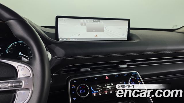 Genesis GV80 2023 — photo 18
