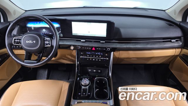 Kia Canival 2023 — photo 10