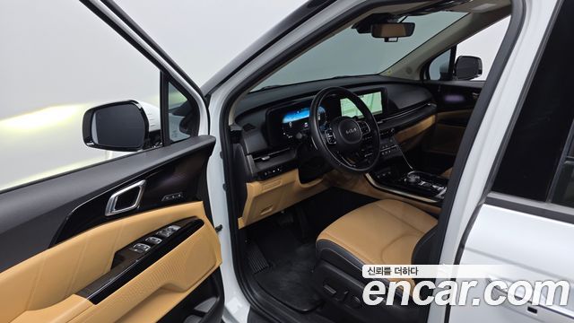 Kia Canival 2023 — photo 13