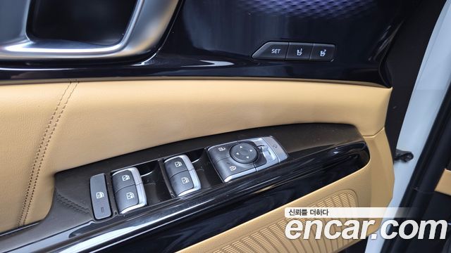 Kia Canival 2023 — photo 33