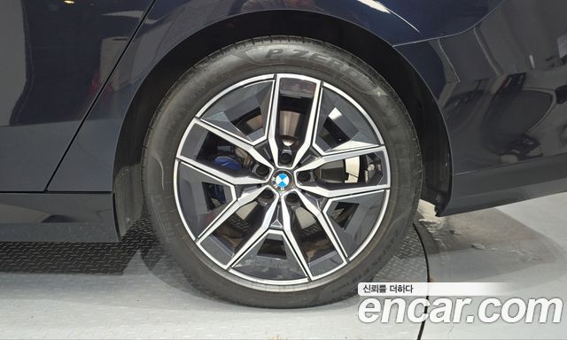 BMW 5-Series 2024 — photo 7