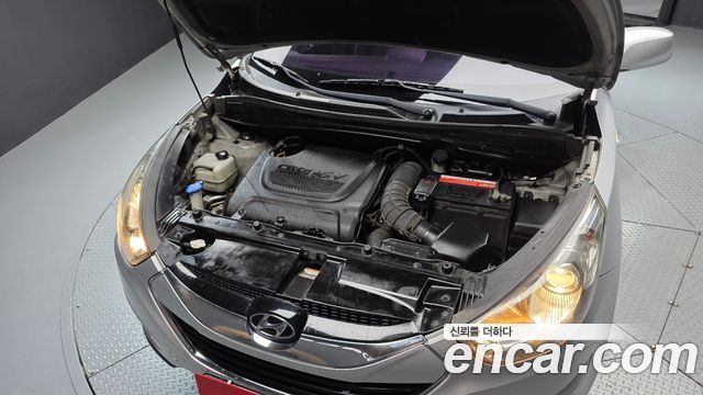 Hyundai Tucson 2011 — photo 6