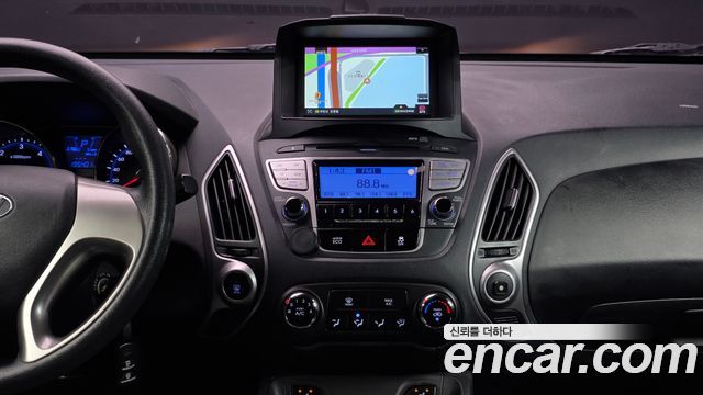 Hyundai Tucson 2011 — photo 14