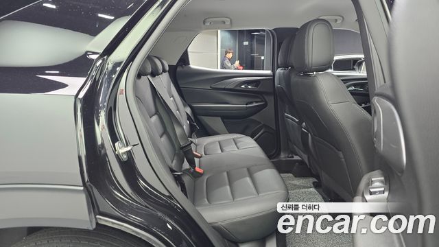 Chevrolet Korea Trailblazer 2021 — photo 17