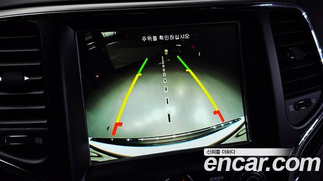 Jeep Cherokee 2018 — photo 15