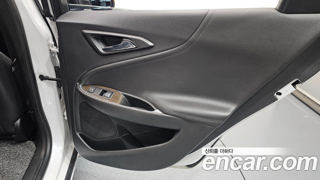 Chevrolet Korea Malibu 2019 — photo 15