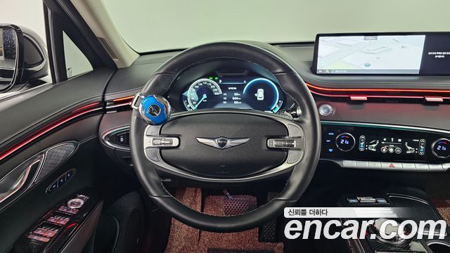 Genesis GV70 2023 — photo 18