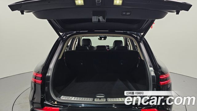 Genesis GV70 2023 — photo 26