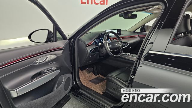 Genesis GV70 2023 — photo 16