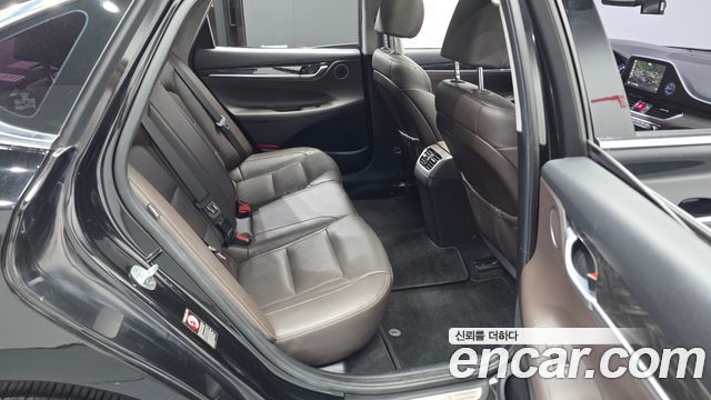 Hyundai Grandeur 2018 — photo 17