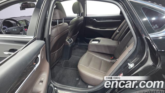 Hyundai Grandeur 2018 — photo 18