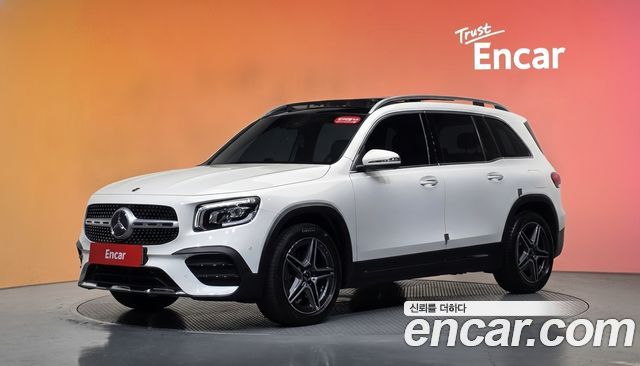 Mercedes-Benz GLB-Class 2021 — photo 1