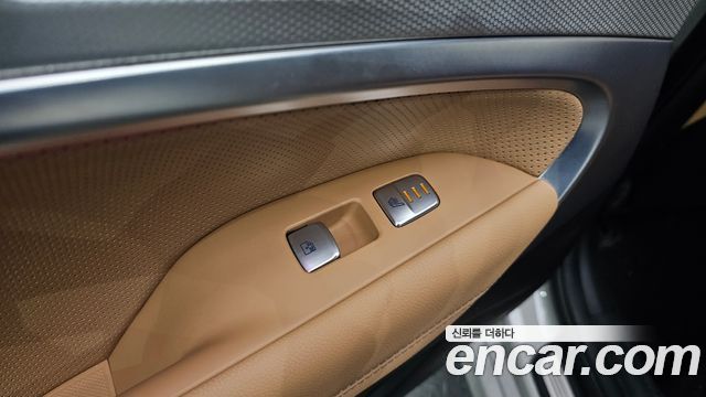 Genesis G70 2024 — photo 24