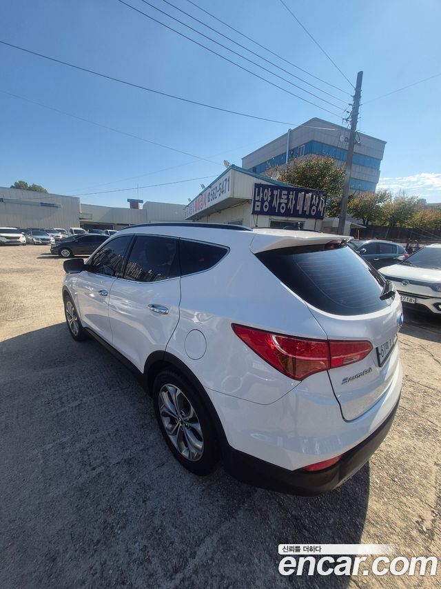 Hyundai Santafe 2013 — photo 11