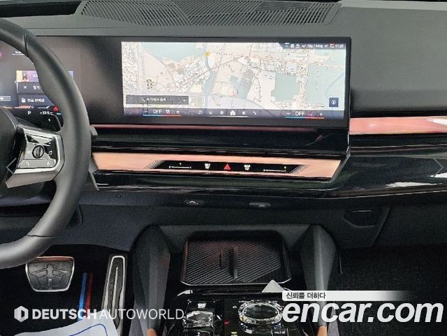 BMW 5-Series 2026 — photo 14