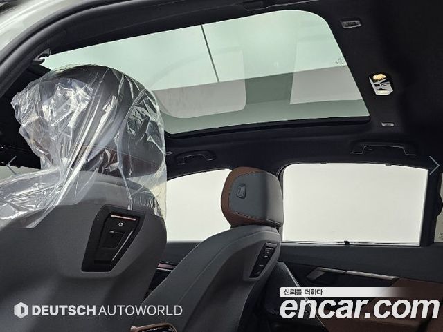 BMW 5-Series 2026 — photo 18