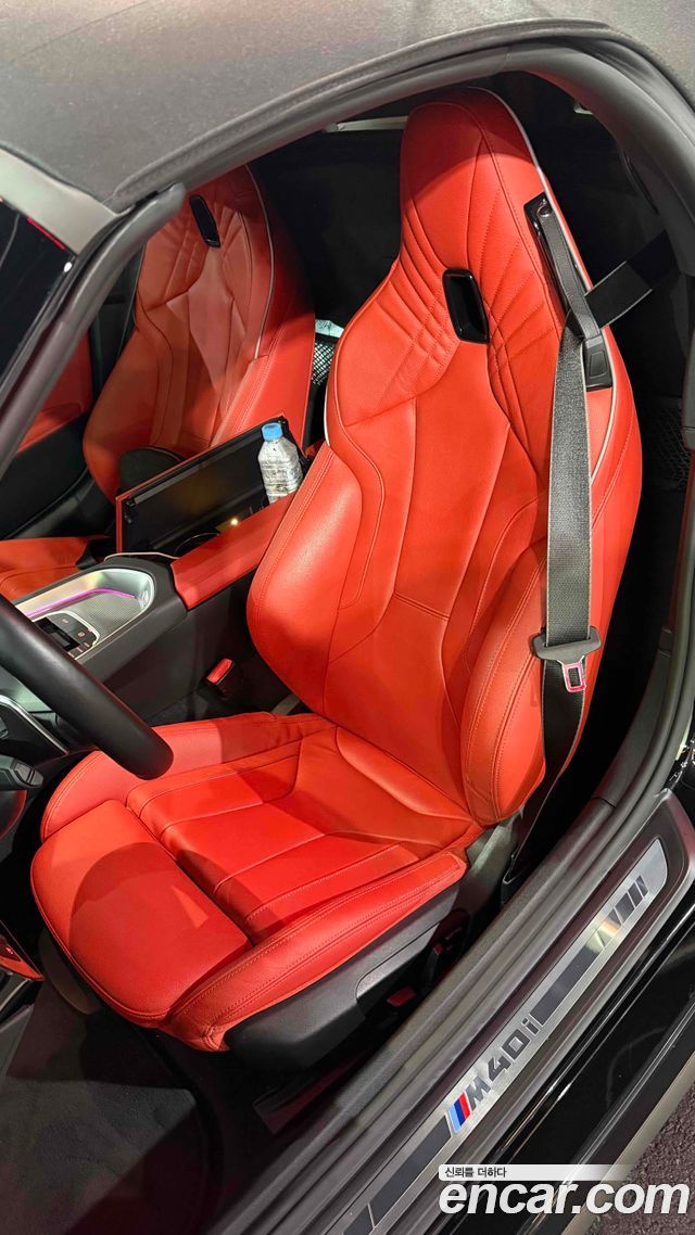BMW Z4 2021 — photo 9