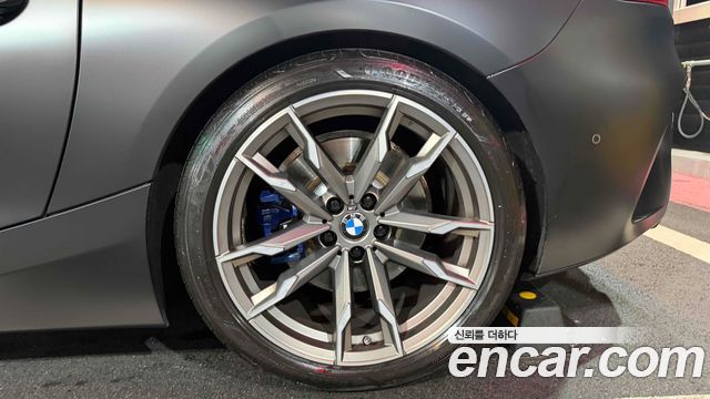 BMW Z4 2021 — photo 12