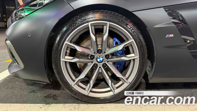 BMW Z4 2021 — photo 13