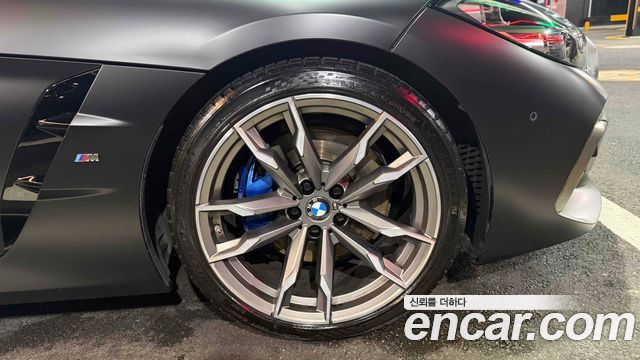 BMW Z4 2021 — photo 14