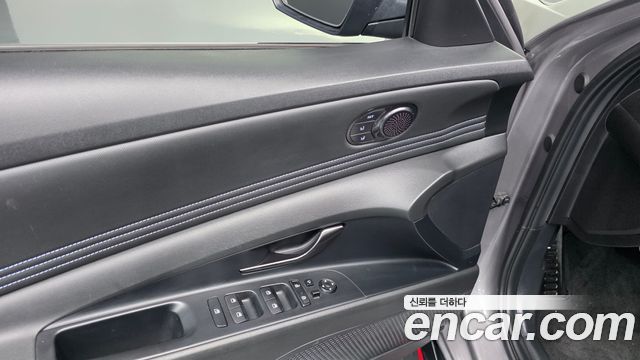 Hyundai AVANTE 2023 — photo 27