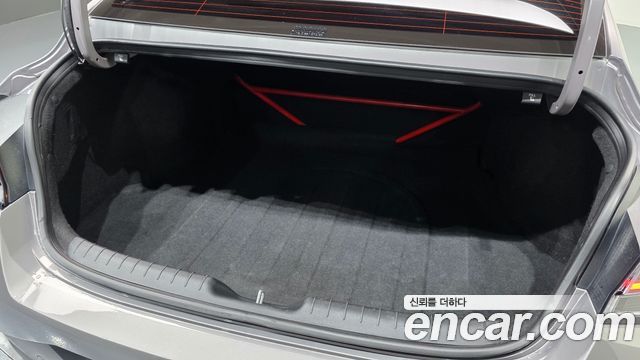 Hyundai AVANTE 2023 — photo 32