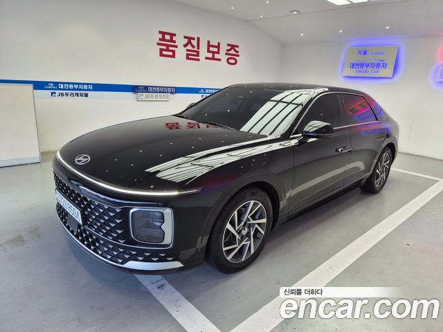 Hyundai Grandeur 2023 — photo 1